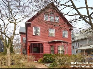 67 Francis St #U-1, Brookline, MA 02446