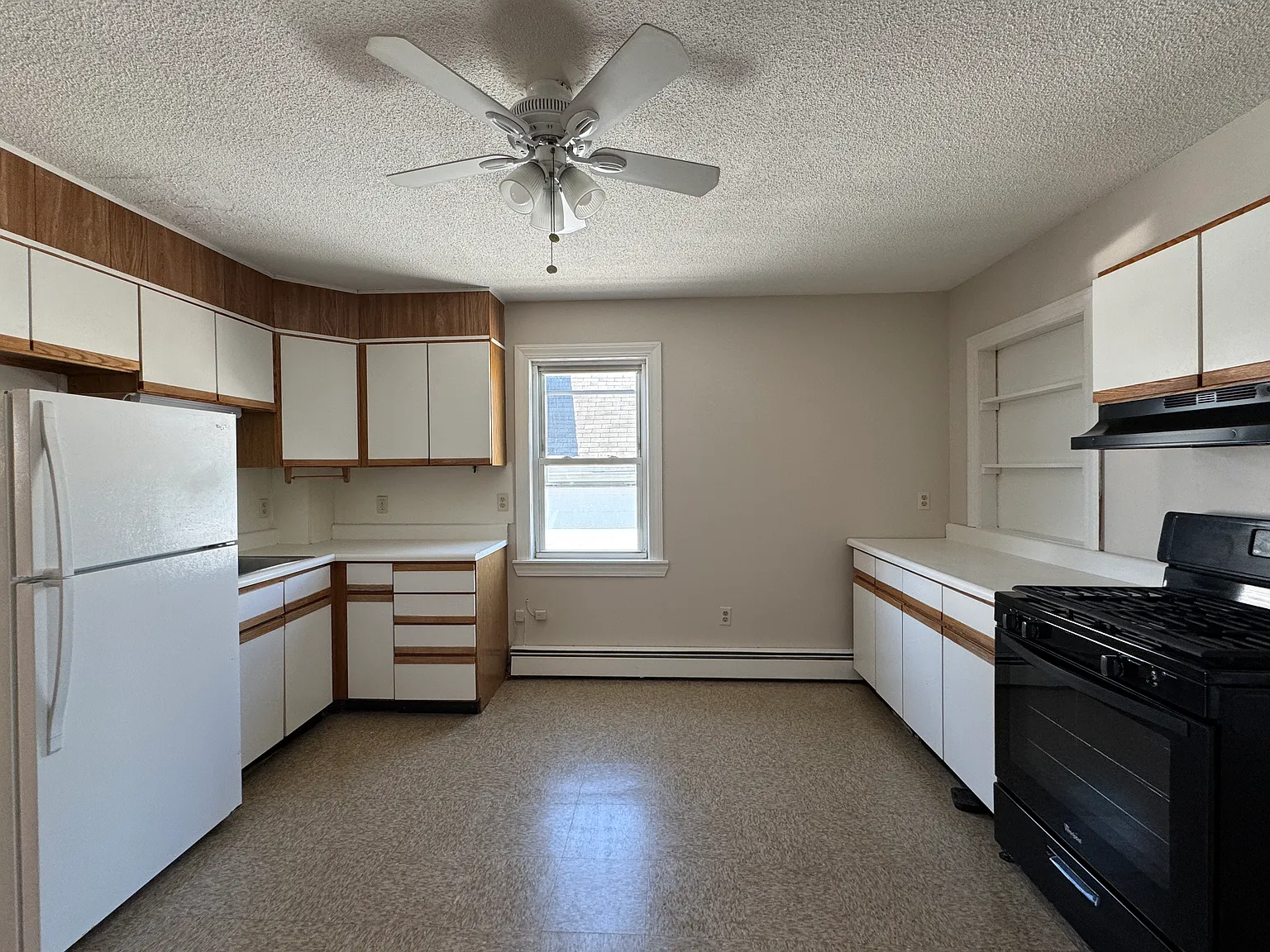 1 bed, $1,950 — Photo 4