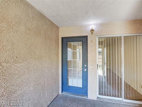 5th image of 209 N Lamb Blvd