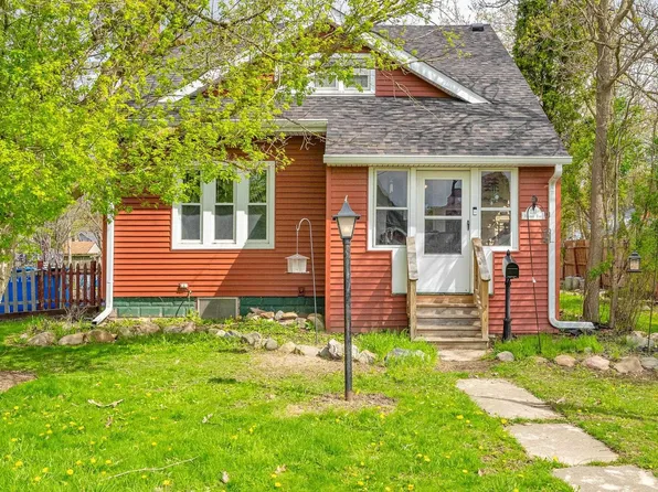 210 Brockway Rd, Yale, MI 48097