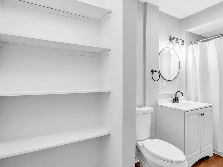 863 Chicopee St #3R — Photo 13