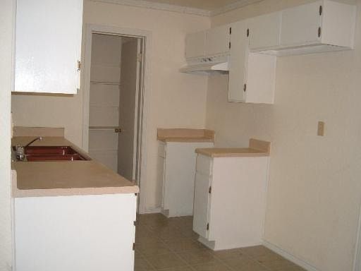 4th image of 7311 GLEN CROFT DR