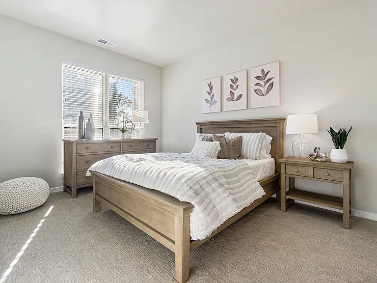 Seasons at Hoffman Estates Bedroom