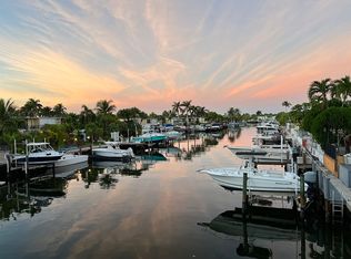 804 NE 25th Ave, Hallandale Beach, FL 33009