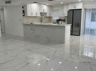 5217 Northwest St #2D, Fort Lauderdale, FL 33301