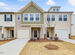 40 Lavender Ln, Clayton, NC 27520
