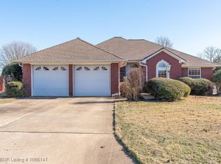 3218 Fairway Dr, Alma, AR 72921
