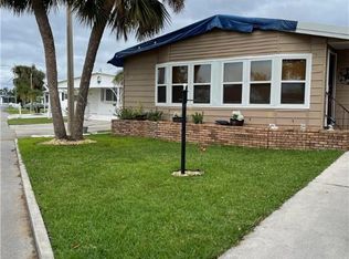 22 Carriage Ln, North Fort Myers, FL 33917