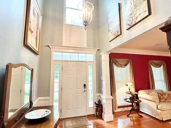 4th image of 10809 Valley Falls Ct