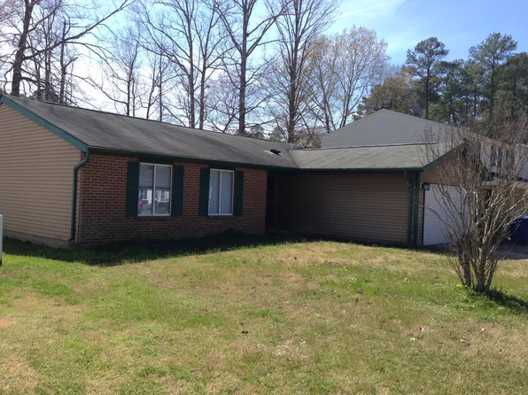 452 Wyn Dr, Newport News, VA 23608