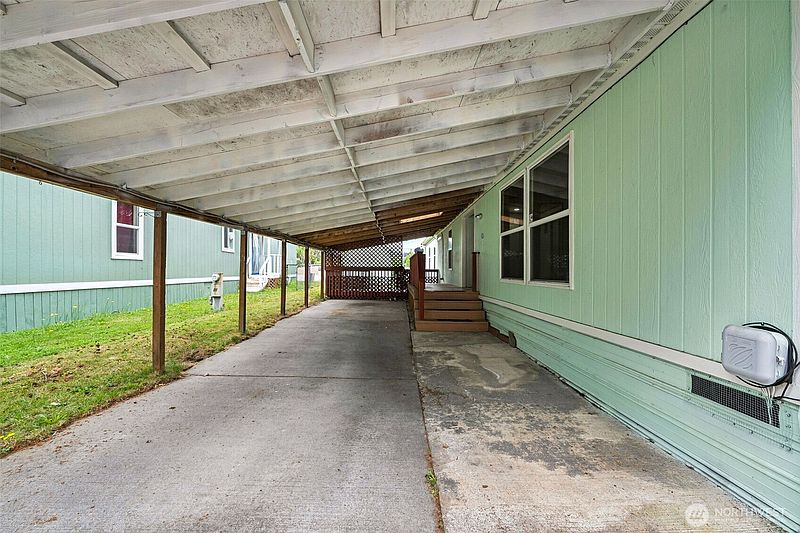 3rd image of 3225 M Street SE #112