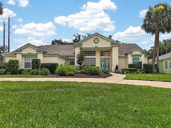3rd image of 1131 ARBOR GLEN CIRCLE