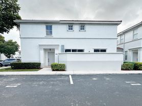 15603 SW 41st St, Hollywood, FL