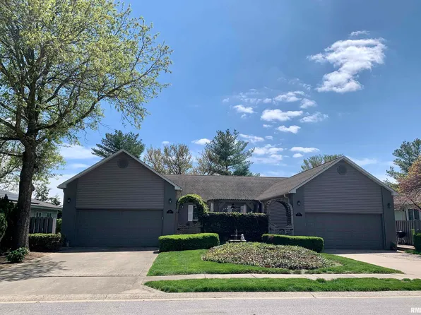 31A Nob Hill Dr, Jacksonville, IL 62650