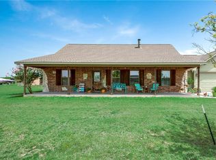 203 Mulkey Rd, Waxahachie, TX 75167