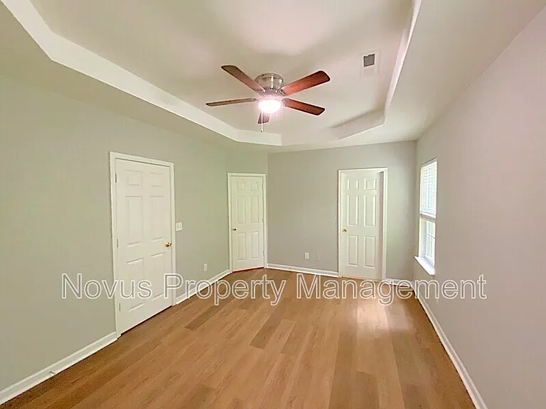 145 Bowen St #C4 — Photo 8
