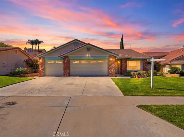 790 Sugar Maple Ln, Corona, CA 92881