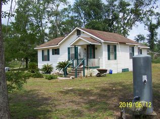 2472 Syfrett Rd, Cottondale, FL 32431