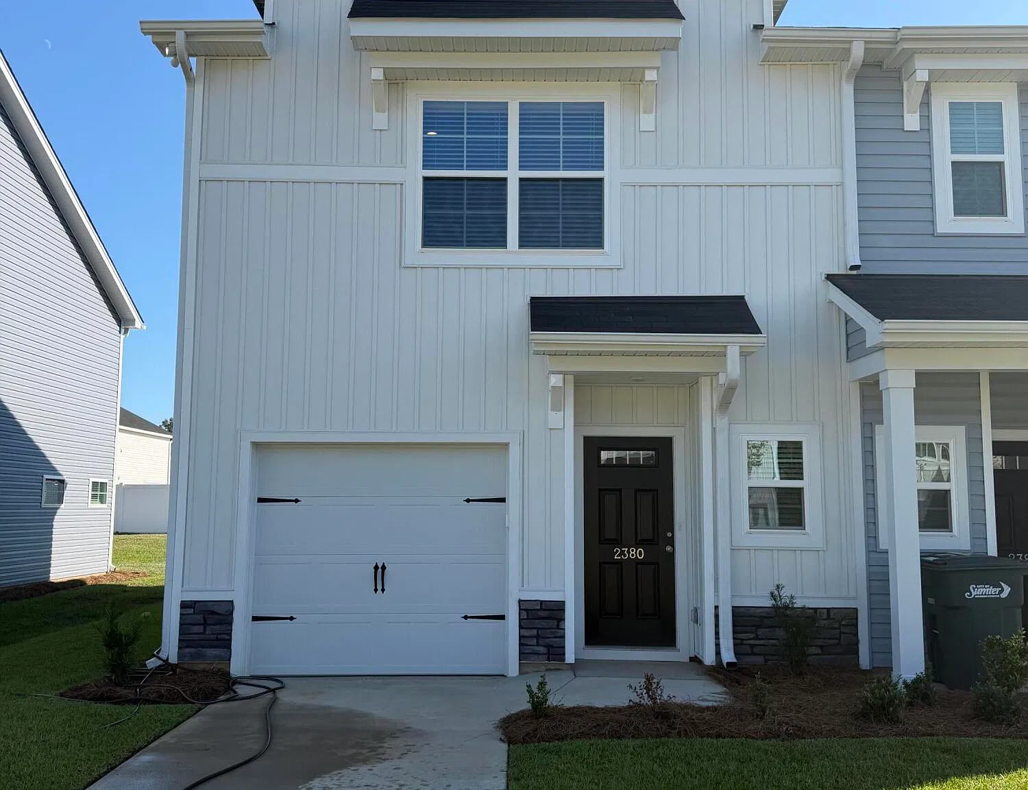 3 bed, 2.5 bath, 1454 sqft, $1,850 — Photo 1
