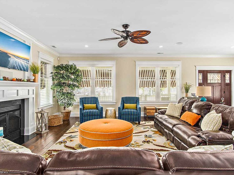 607 Central Ave, North Wildwood, NJ 08260 | Zillow