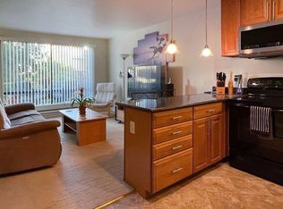 7 Commodore Dr #A262, Emeryville, CA 94608