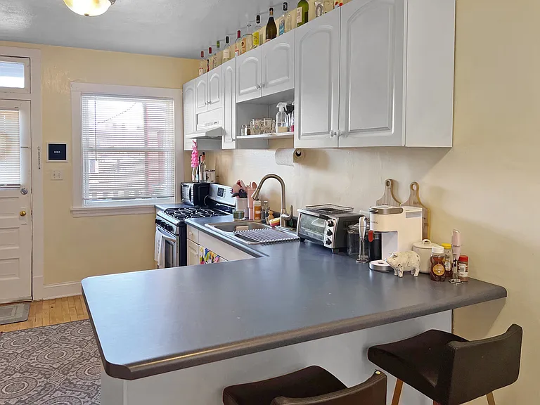 125 N Addison Ave #3 — Photo 9