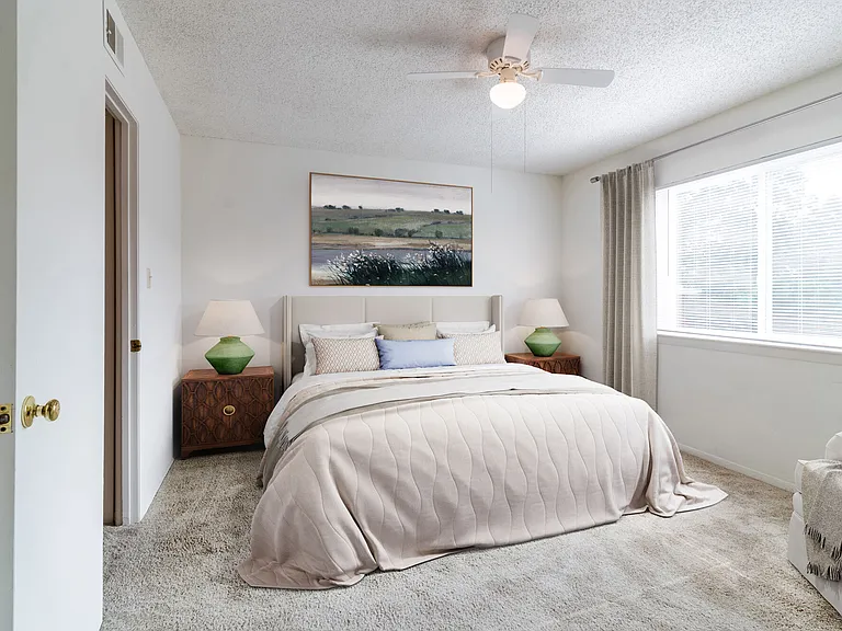 Arbor Crest Apartments — Photo 10