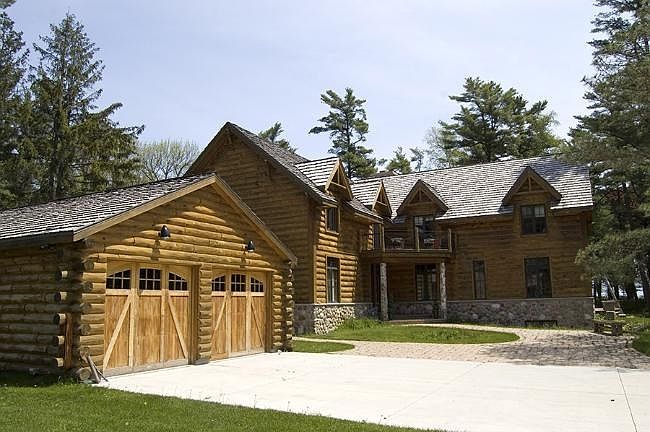 1st image of 8800 Pine Woods Ln
