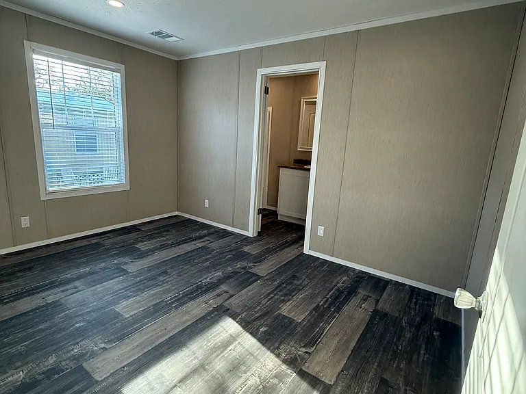 16038 Tulip Tree Dr #23 — Photo 7