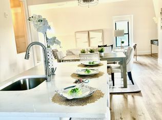 353 Pawtucket St #301, Lowell, MA 01854