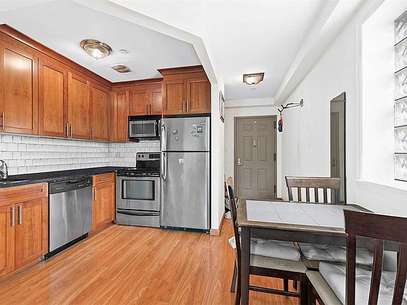 5th image of 143-36 37th Ave #5