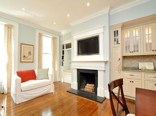 3 Myrtle St APT 3, Boston, MA 02114