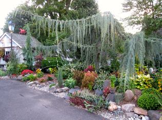 151 N State St, Newtown, PA 18940