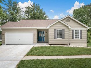 1402 Wagon Wheel Trl, O'Fallon, MO 63366