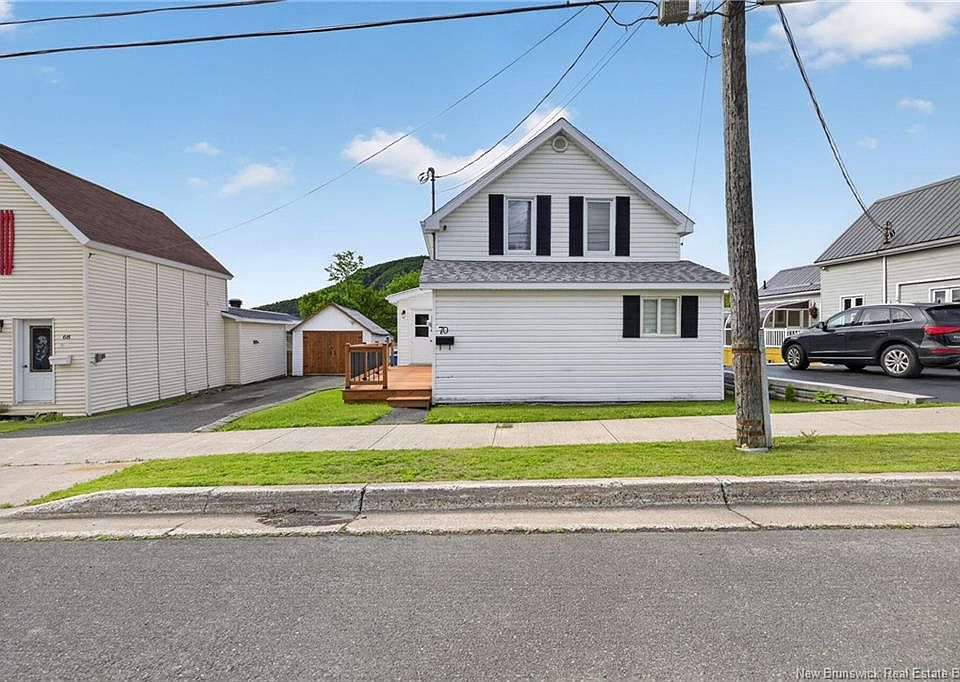 1st image of 70 Duncan St