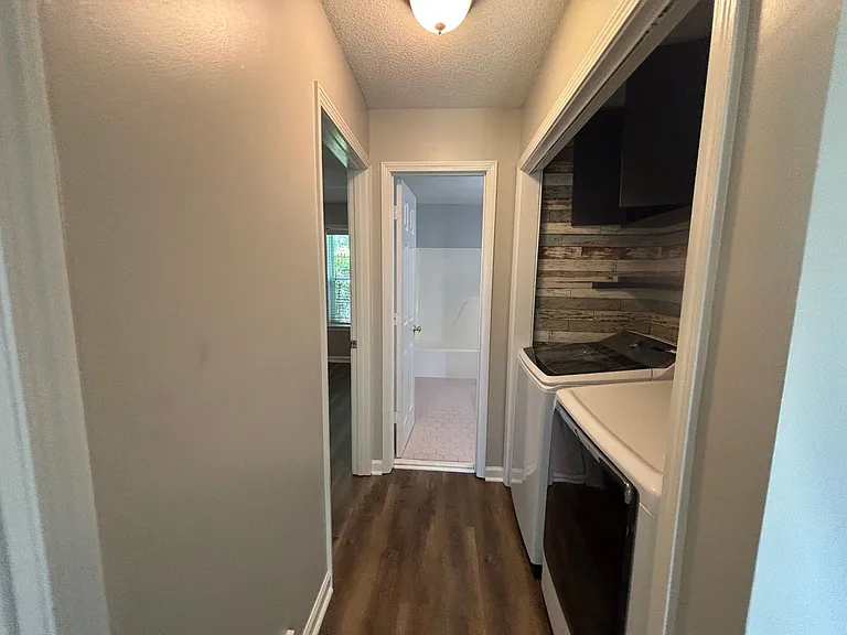 3015 Milkyway Dr — Photo 24