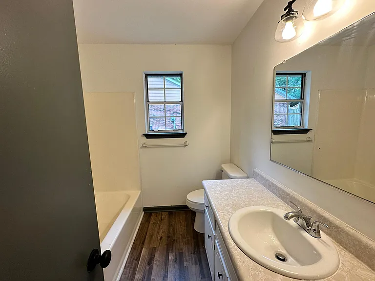 568 Fairfield Way — Photo 12