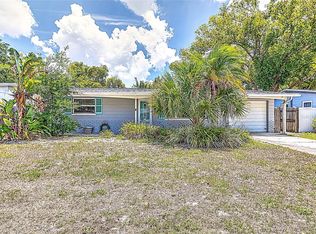 831 Lakeside Dr, Largo, FL 33778