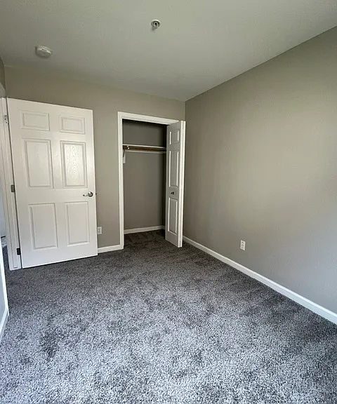519 N Ferrocarril Rd — Photo 6