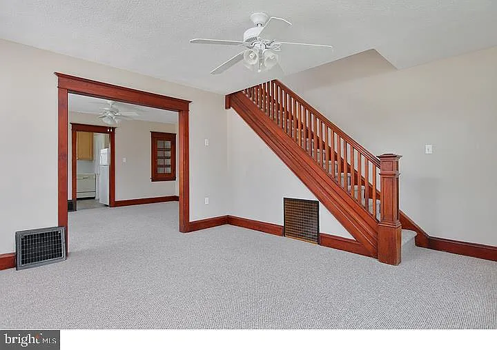 23 E Wilson Ave — Photo 2