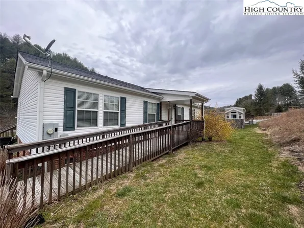 558 Cranberry Creek Road, Laurel Springs, NC 28644