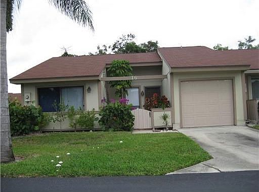 1st image of 16 Walcott Dr