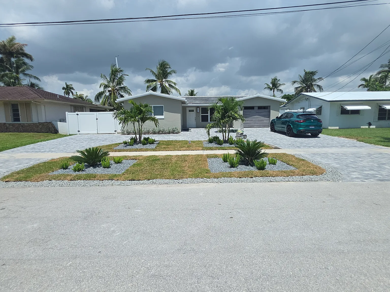 3 bed, 2100 sqft, $4,250 — Photo 1