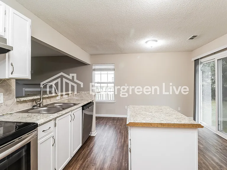 11622 Stewarts Crossing Dr #101 — Photo 7