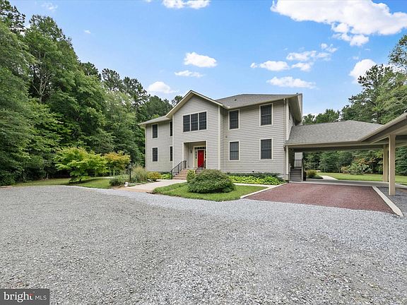 2nd image of 31700 Holly Wood Ln