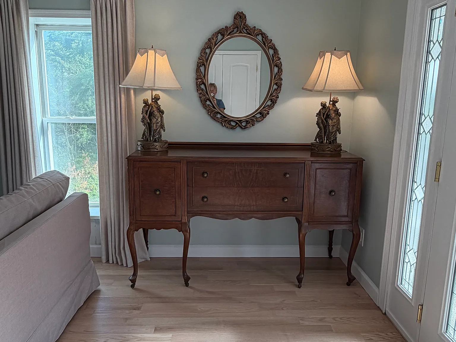 4 bed, 2067 sqft, $4,200 — Photo 4