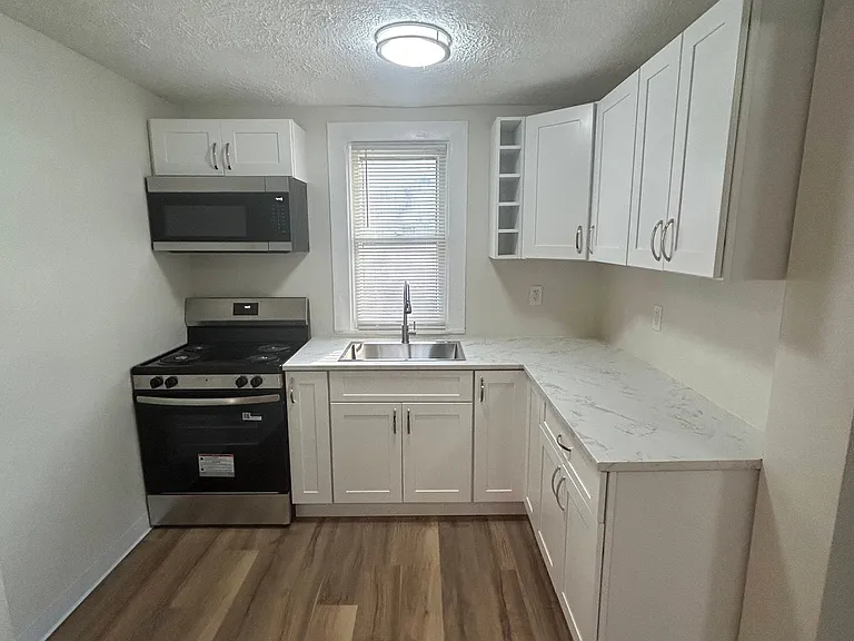 1603 Manette Pl — Photo 6