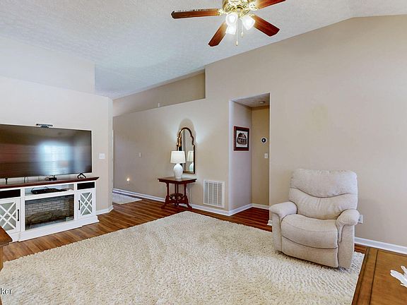 4th image of 10707 Northington Ln