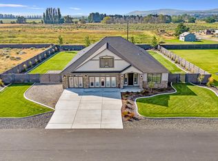 12814 Blackfoot Dr, Pasco, WA 99301
