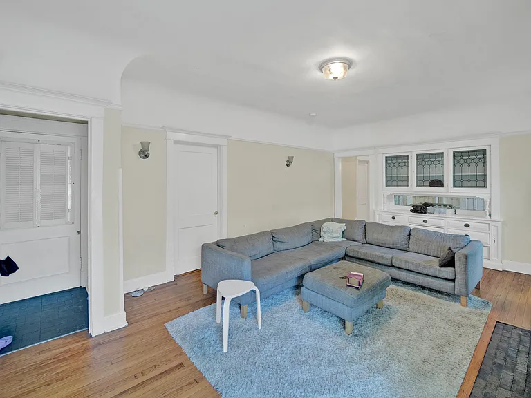 826 Hamlin St — Photo 29